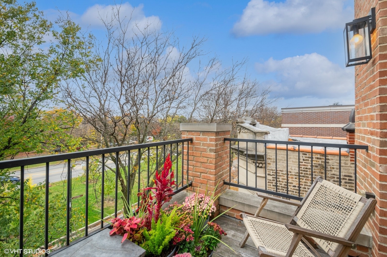 1717 N Humboldt Boulevard Unit: 3N