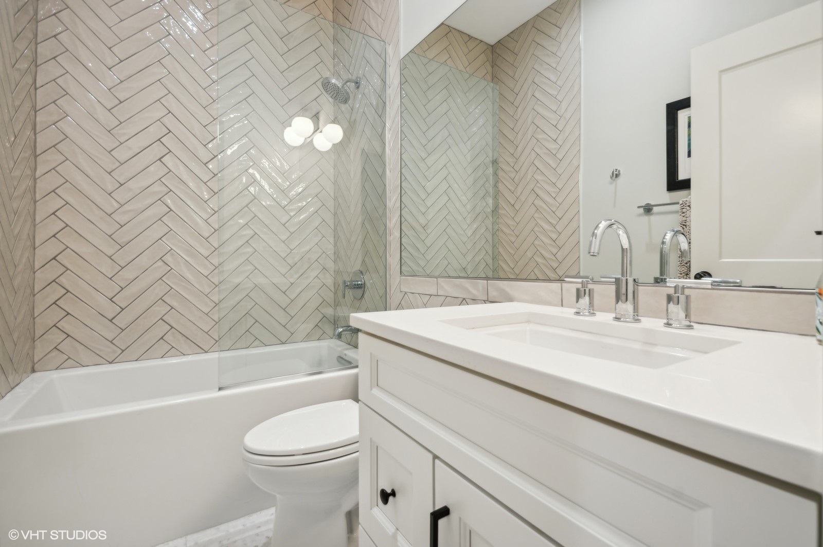 1717 N Humboldt Boulevard Unit: 3N