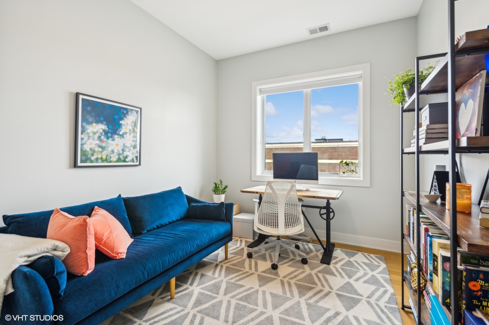 1717 N Humboldt Boulevard Unit: 3N