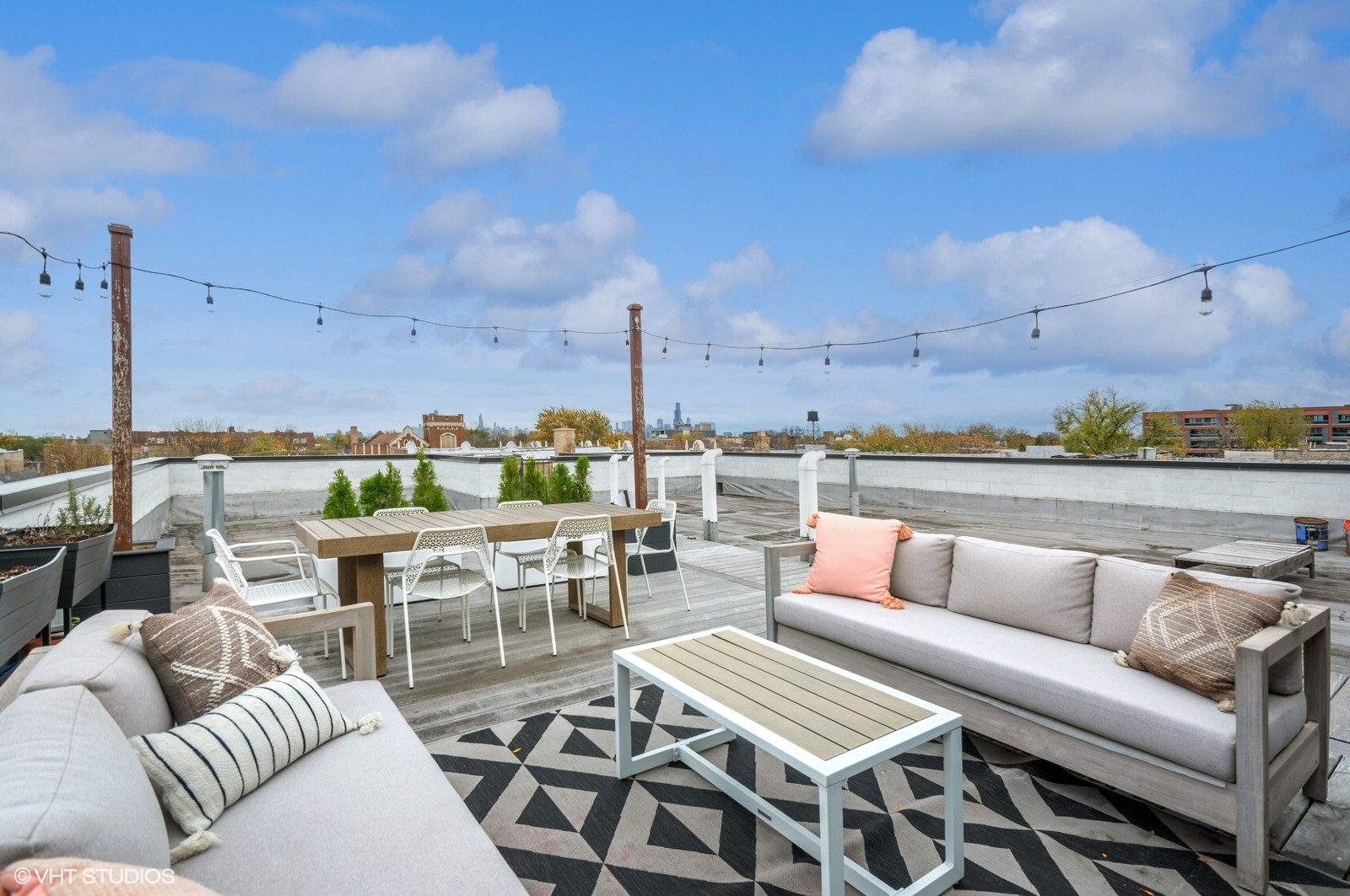 1717 N Humboldt Boulevard Unit: 3N