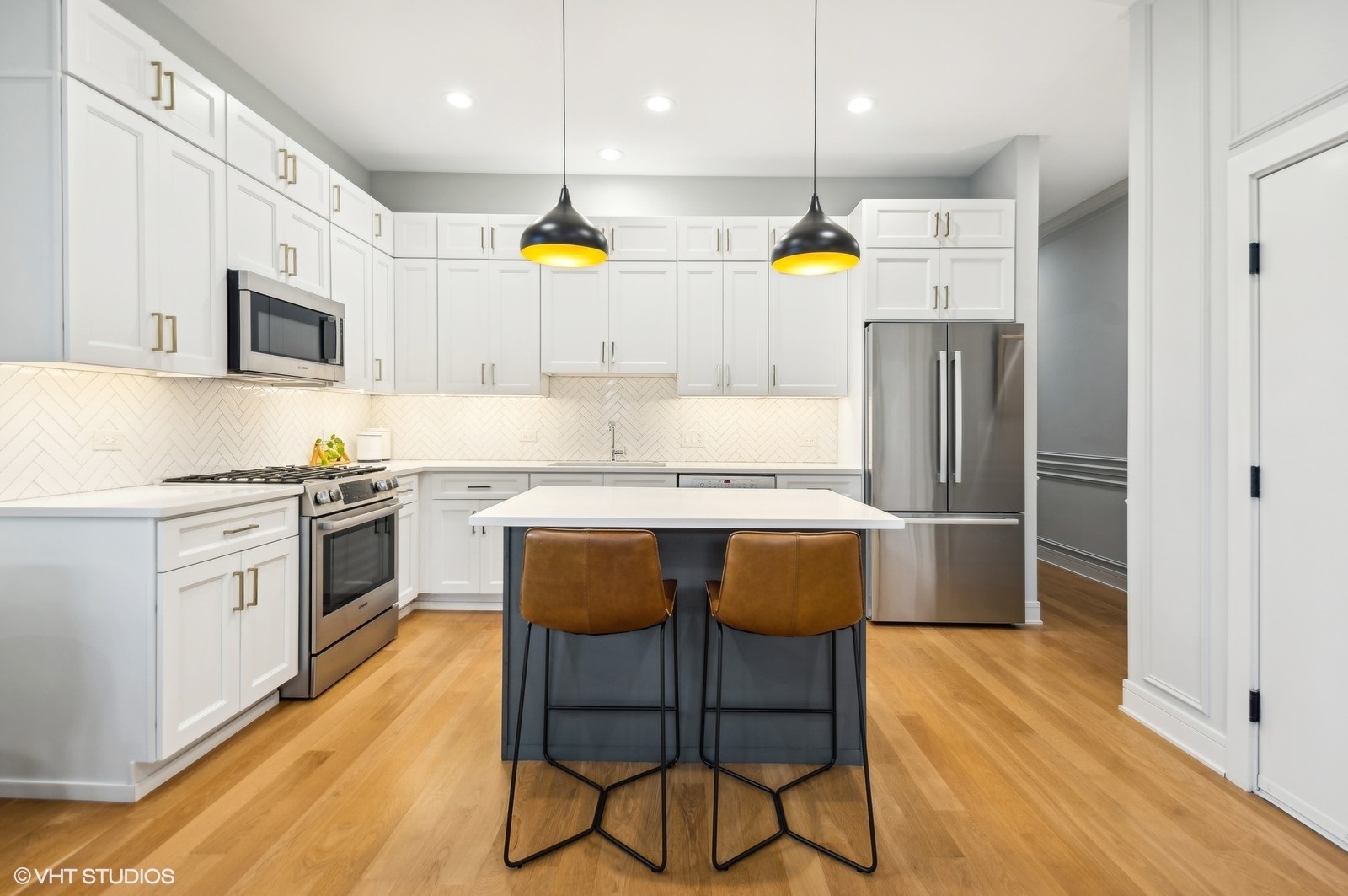 1717 N Humboldt Boulevard Unit: 3N