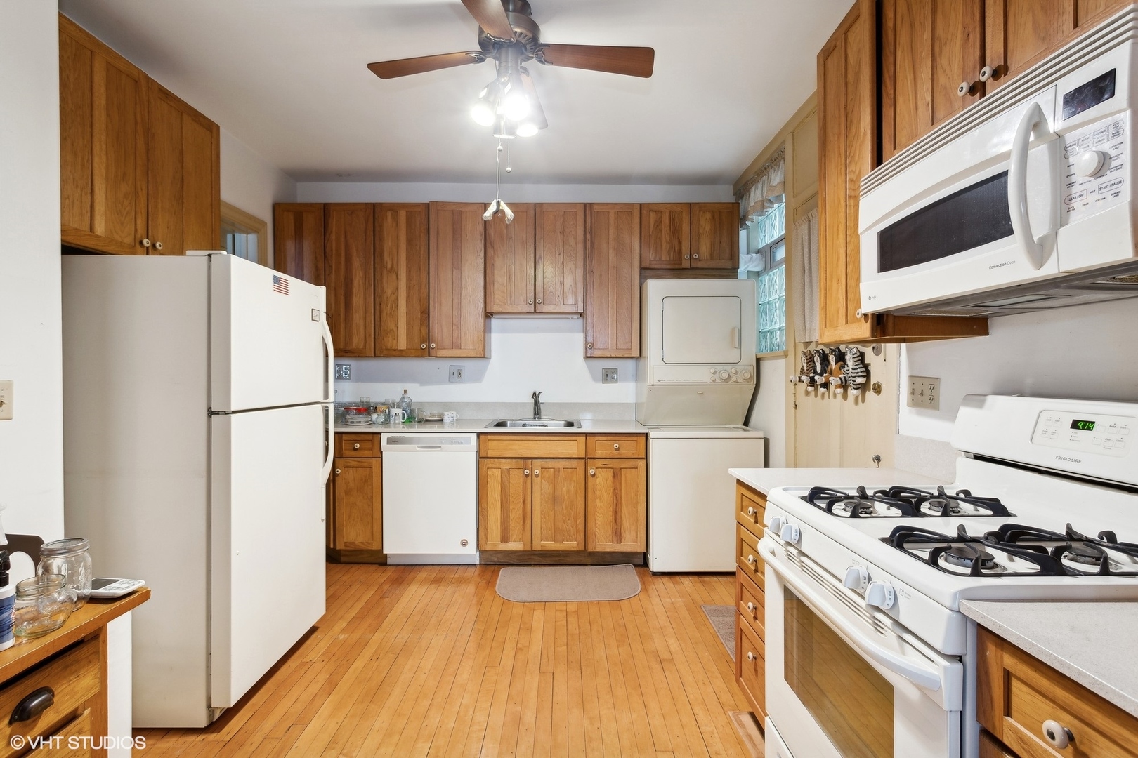 576 Sheridan Square Unit: 1