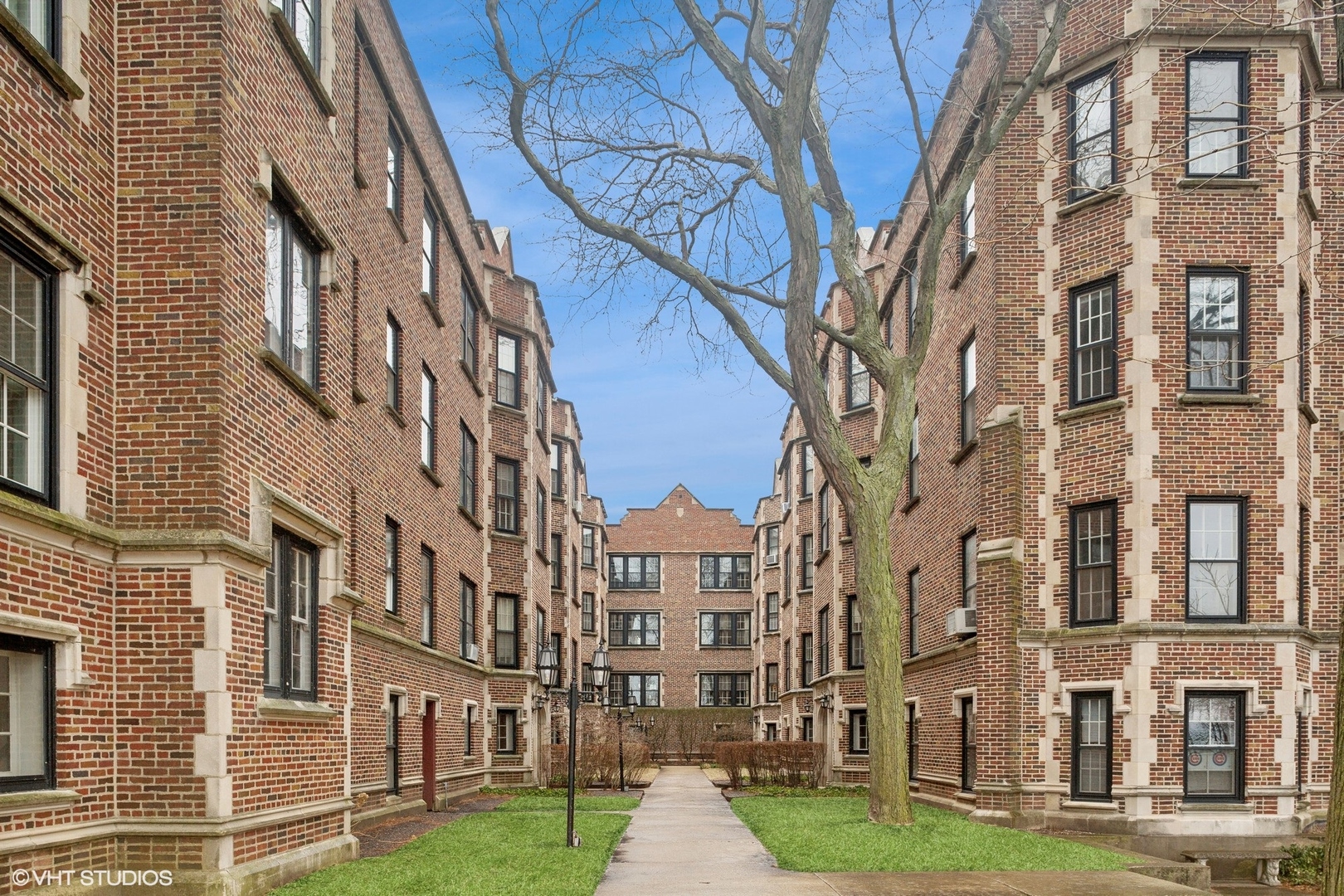 576 Sheridan Square Unit: 1