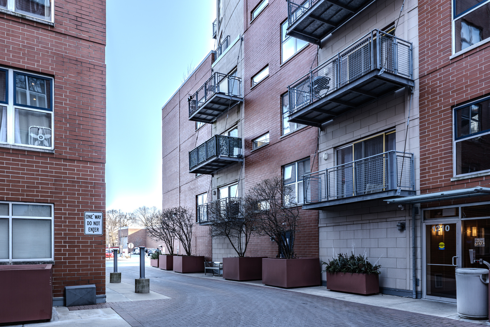1210 Chicago Avenue Unit: 405A