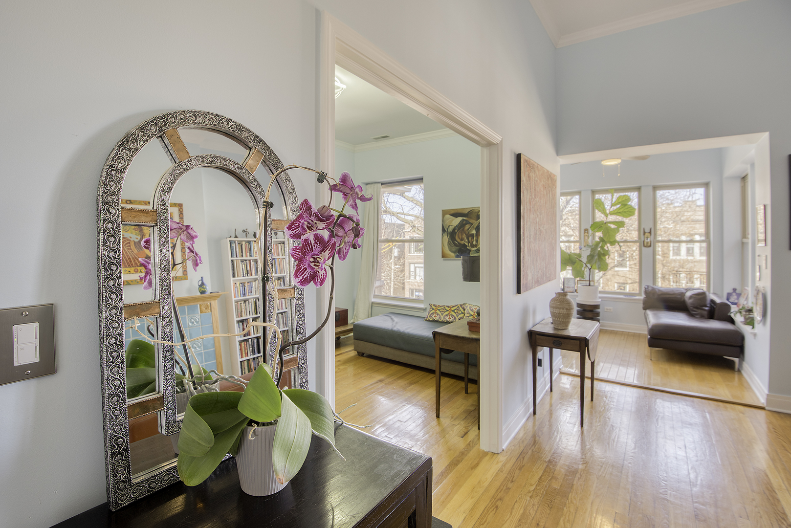 1325 W Albion Avenue Unit: 3