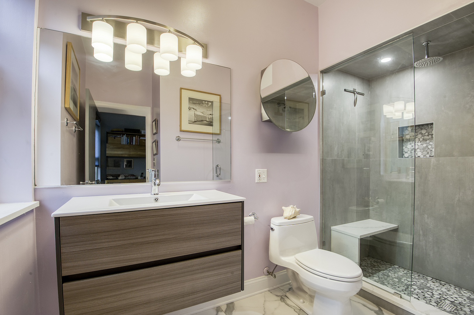 1325 W Albion Avenue Unit: 3