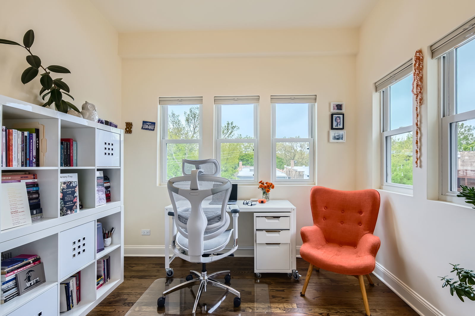 1243 W Granville Avenue Unit: 3W