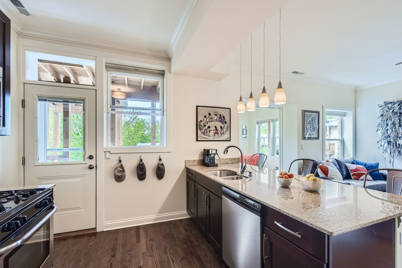 1243 W Granville Avenue Unit: 3W