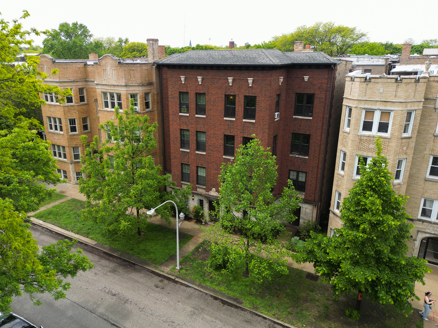 6652 N Glenwood Avenue Unit: 3N