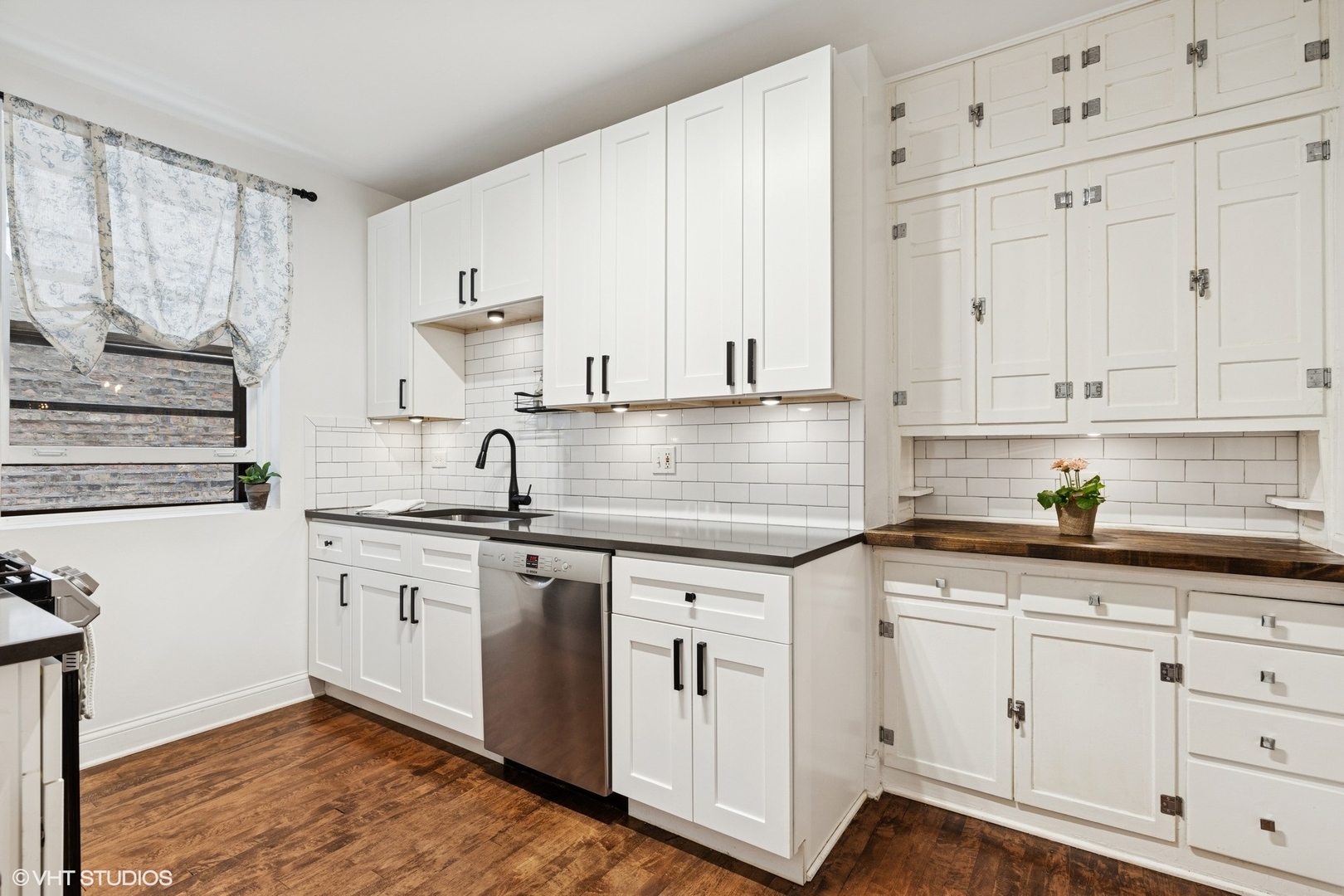 815A Forest Avenue Unit: 1