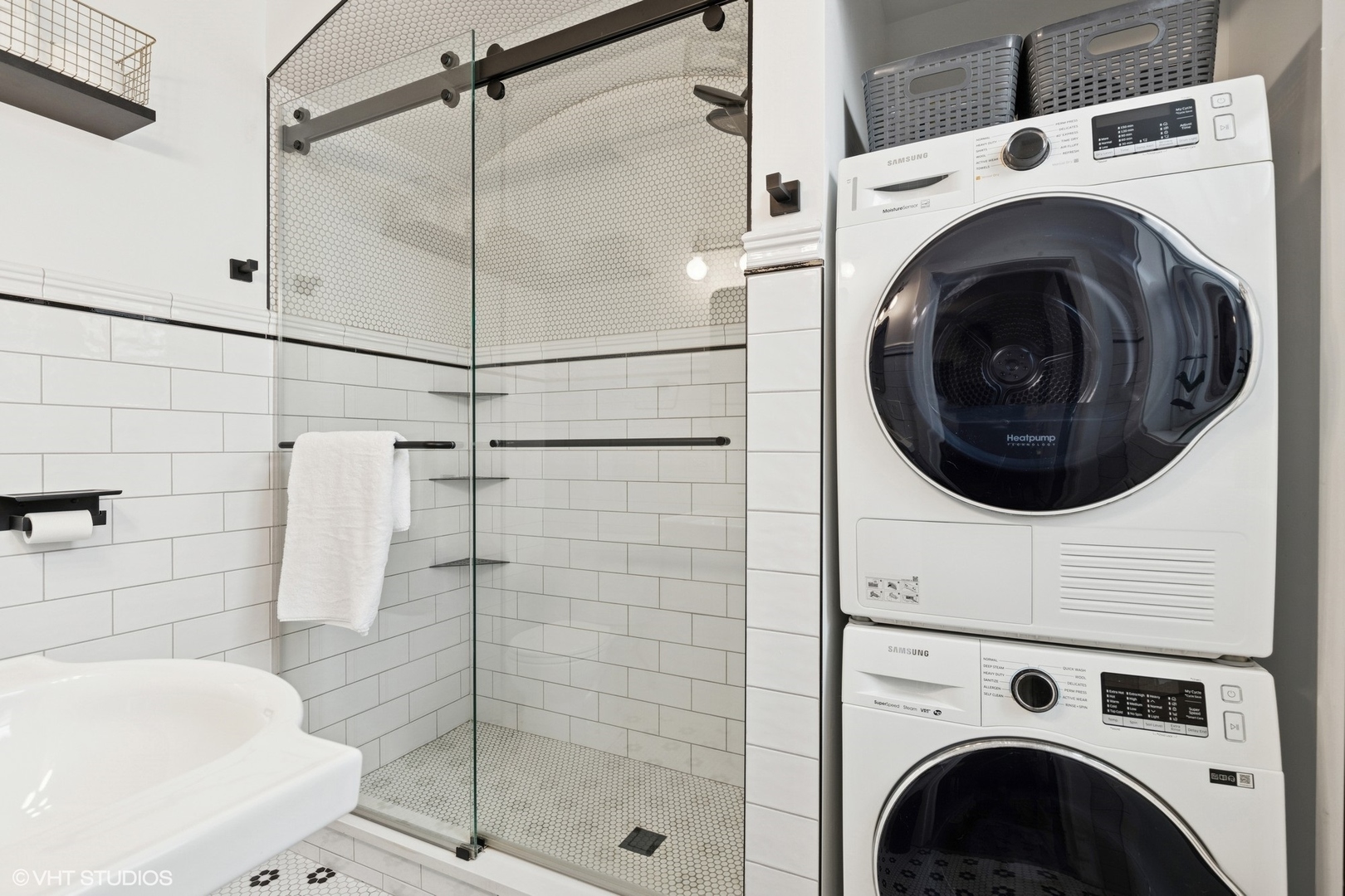 815A Forest Avenue Unit: 1