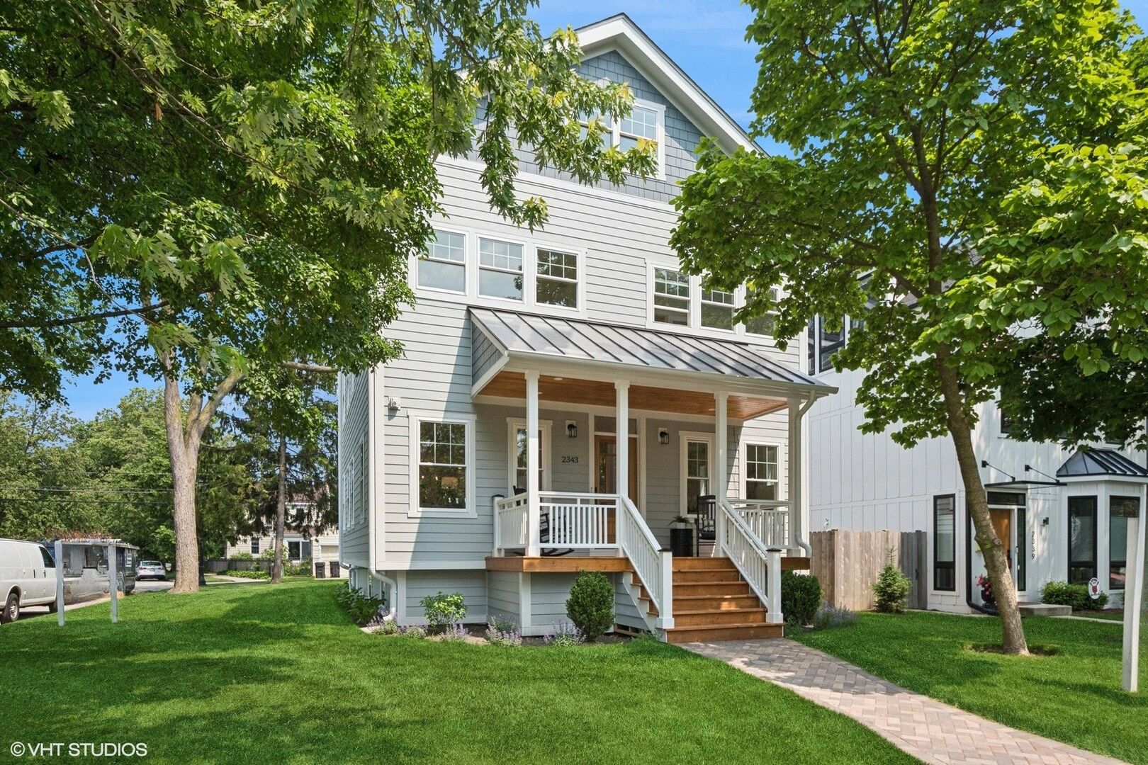 2343 Hastings Avenue