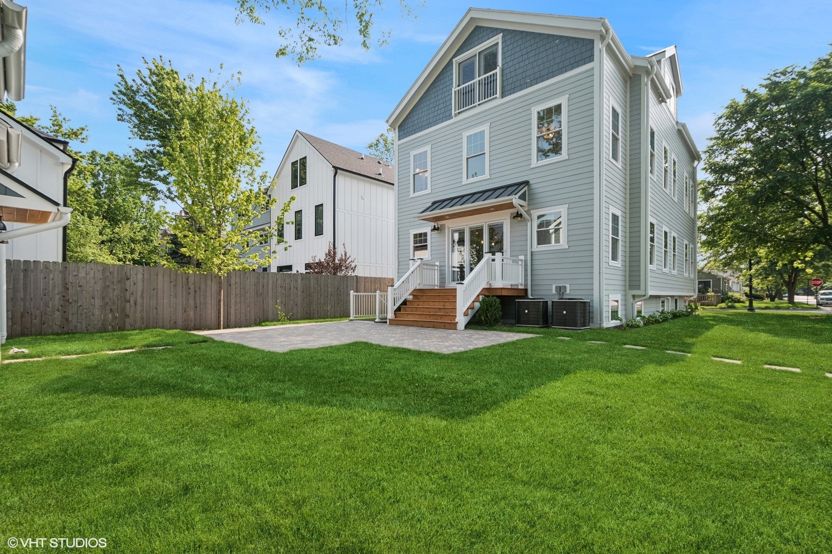2343 Hastings Avenue
