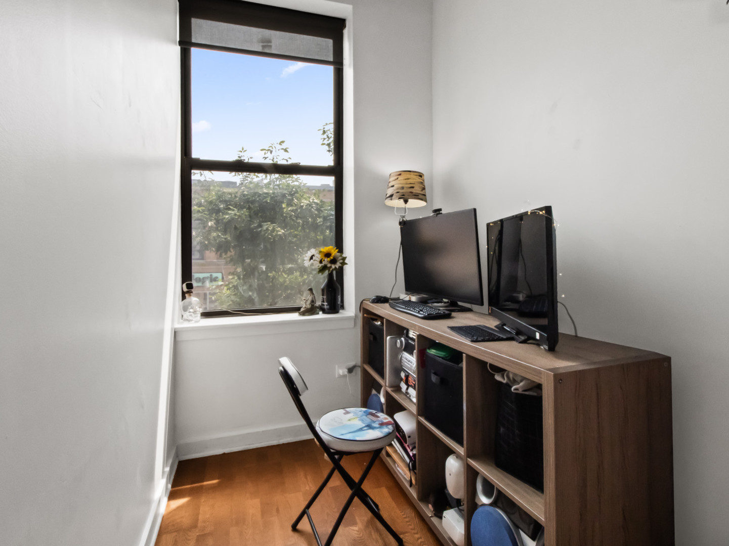 3150 N Sheffield Avenue Unit: 203