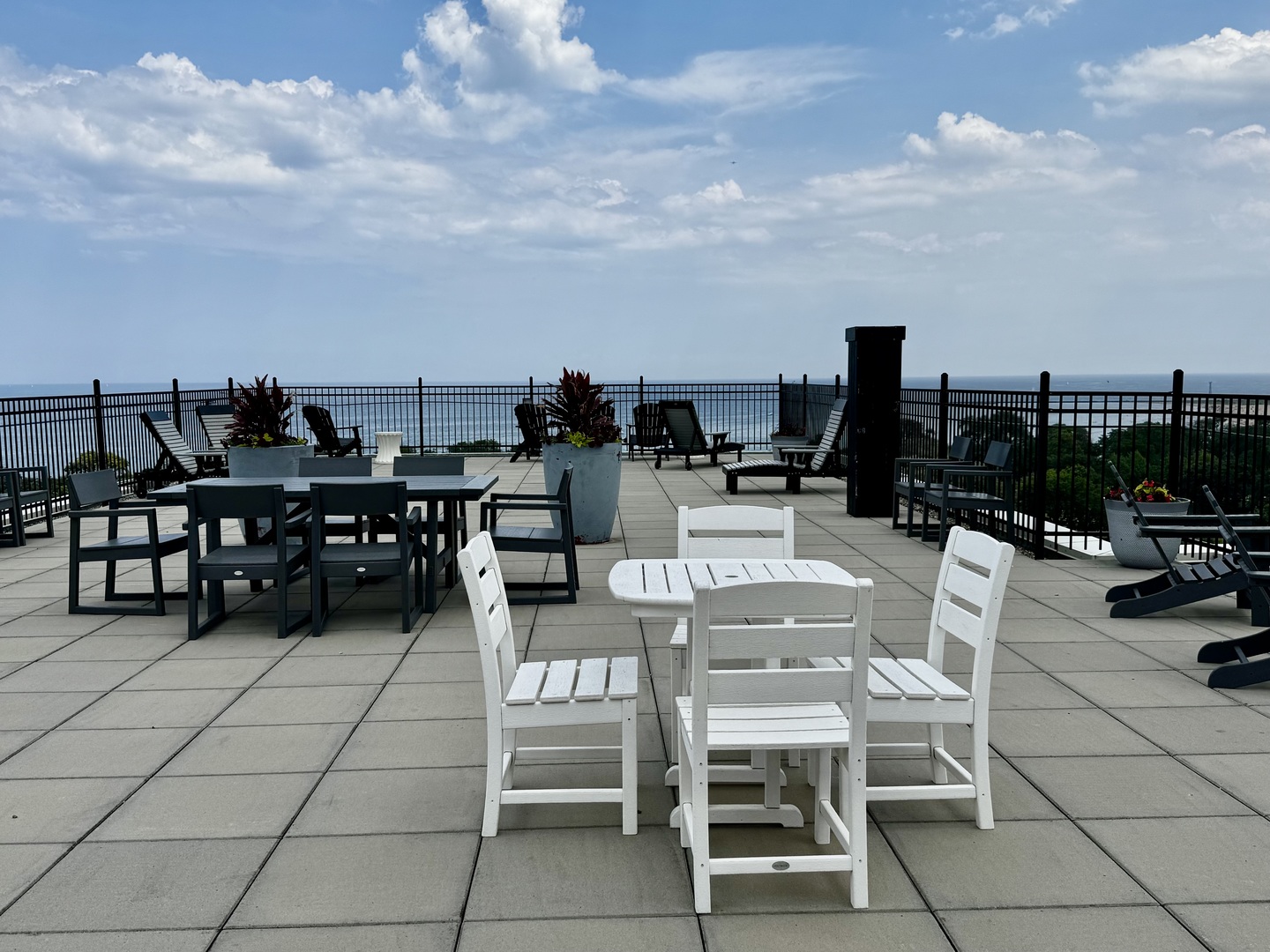 4960 N Marine Drive Unit: 616