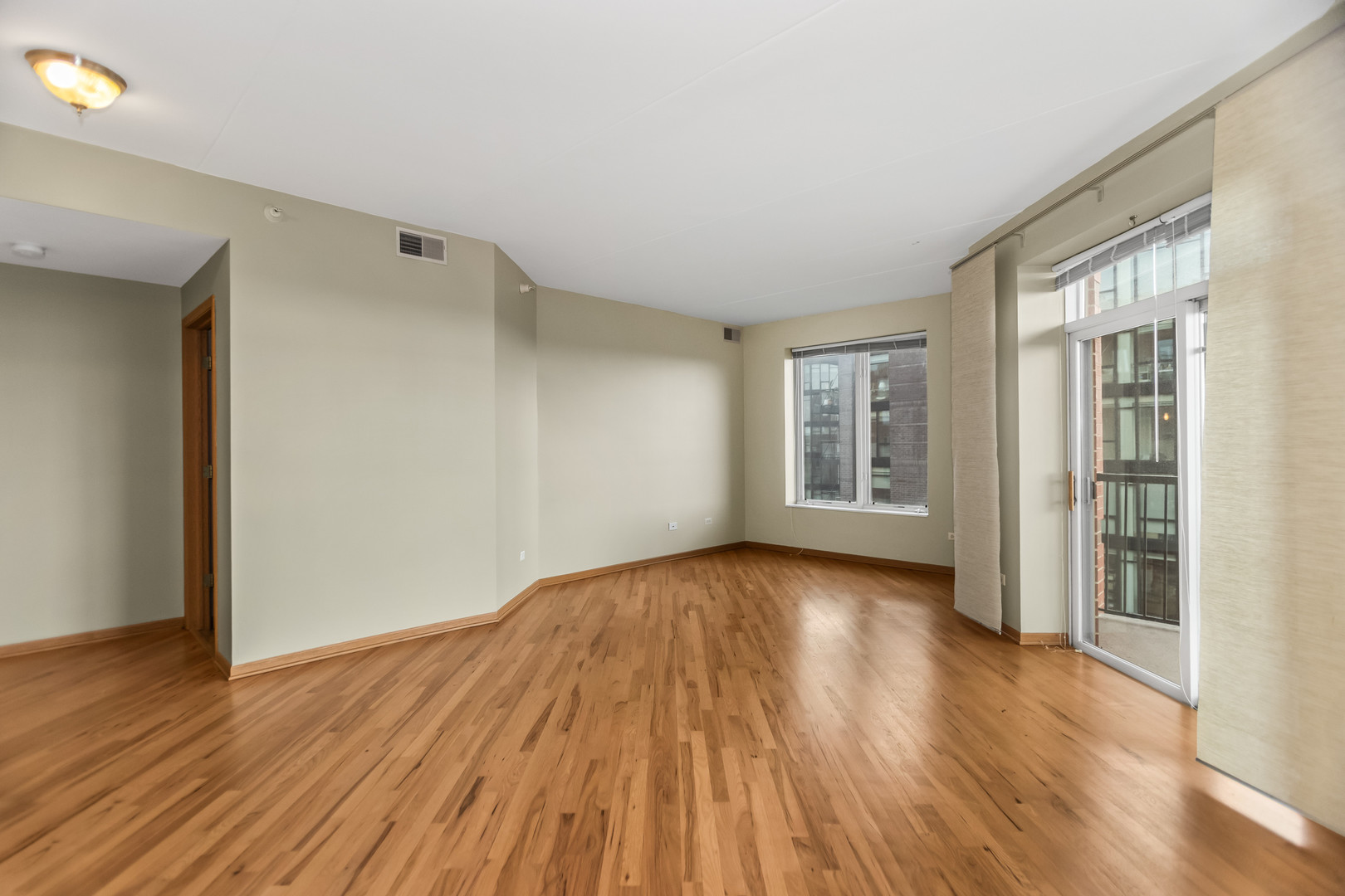 515 Main Street Unit: 709