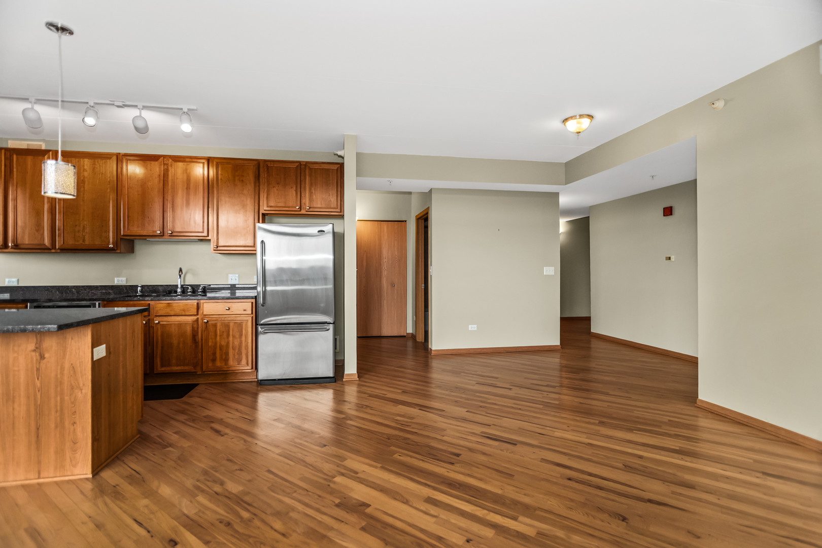 515 Main Street Unit: 709