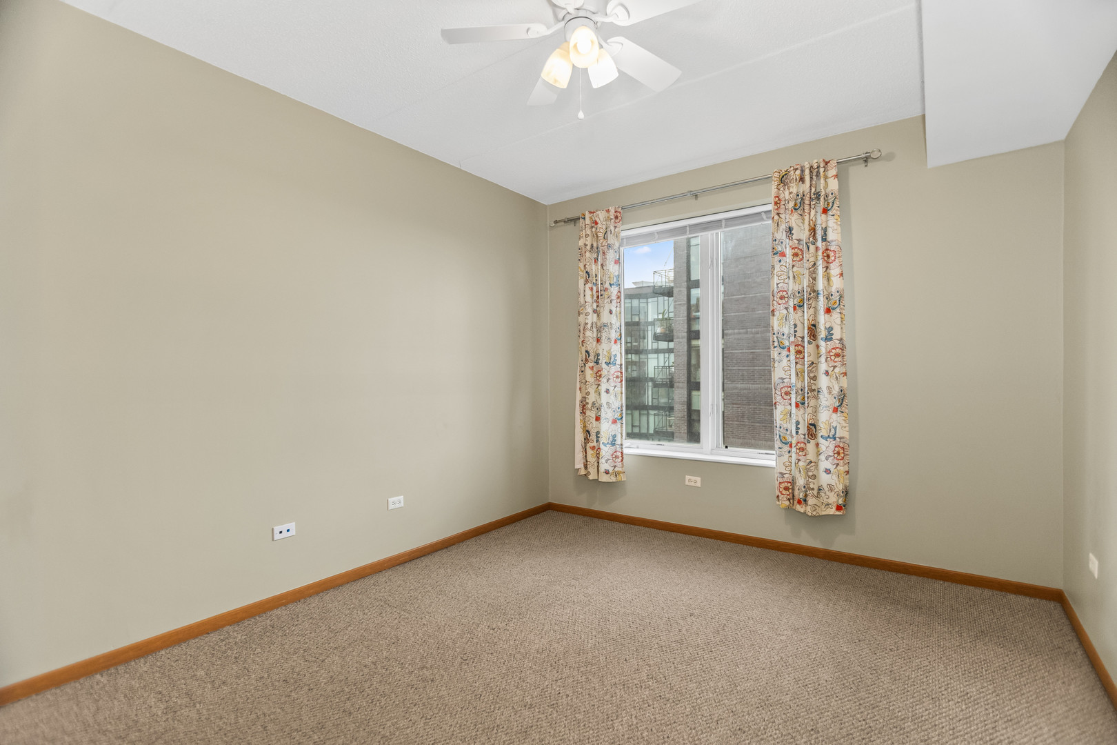 515 Main Street Unit: 709