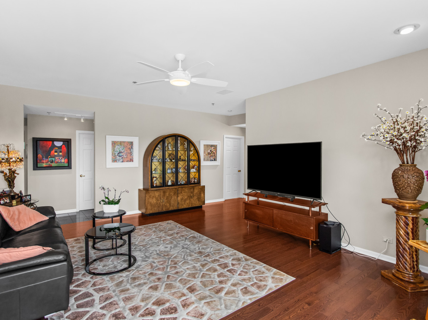 209 Rivershire Lane Unit: 403