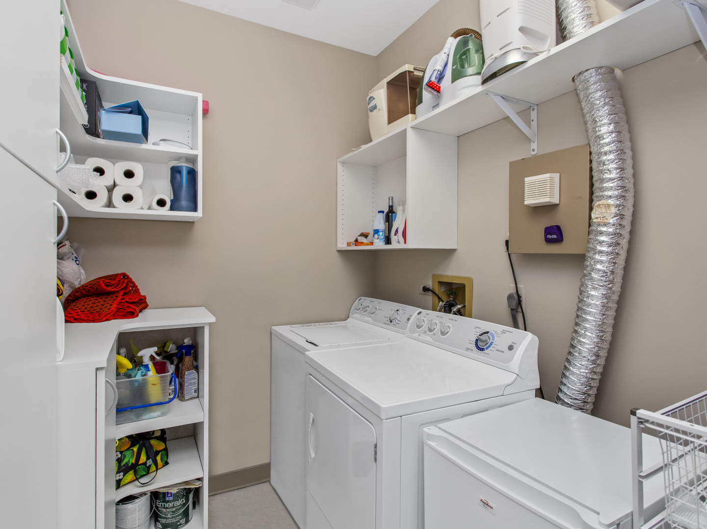 209 Rivershire Lane Unit: 403