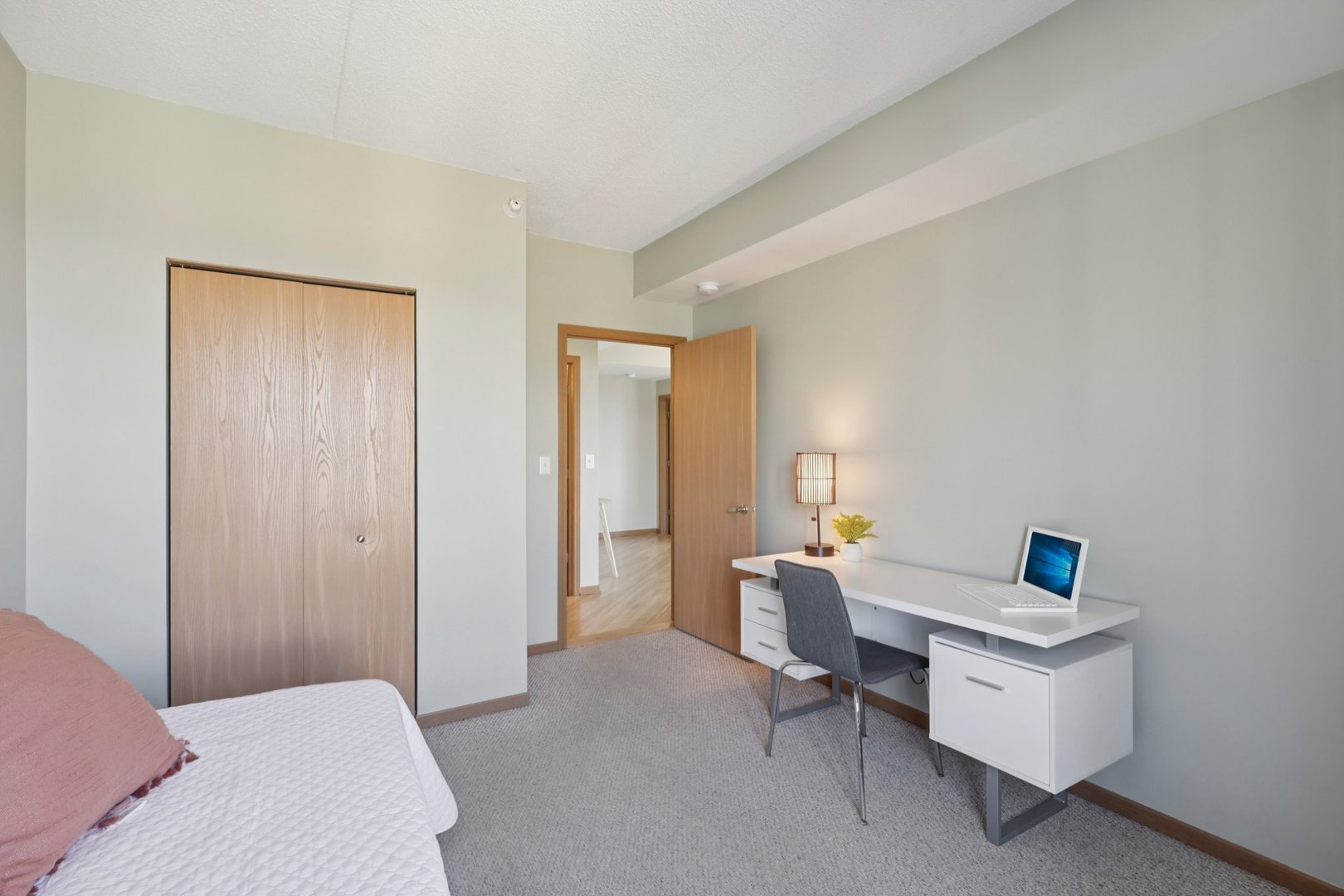 515 Main Street Unit: 709