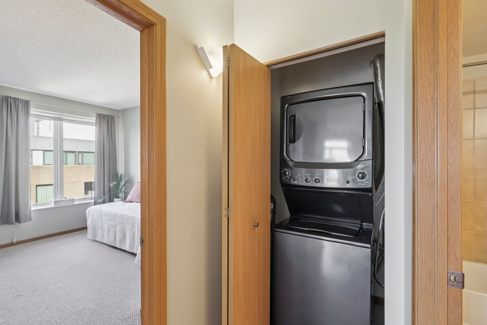 515 Main Street Unit: 709