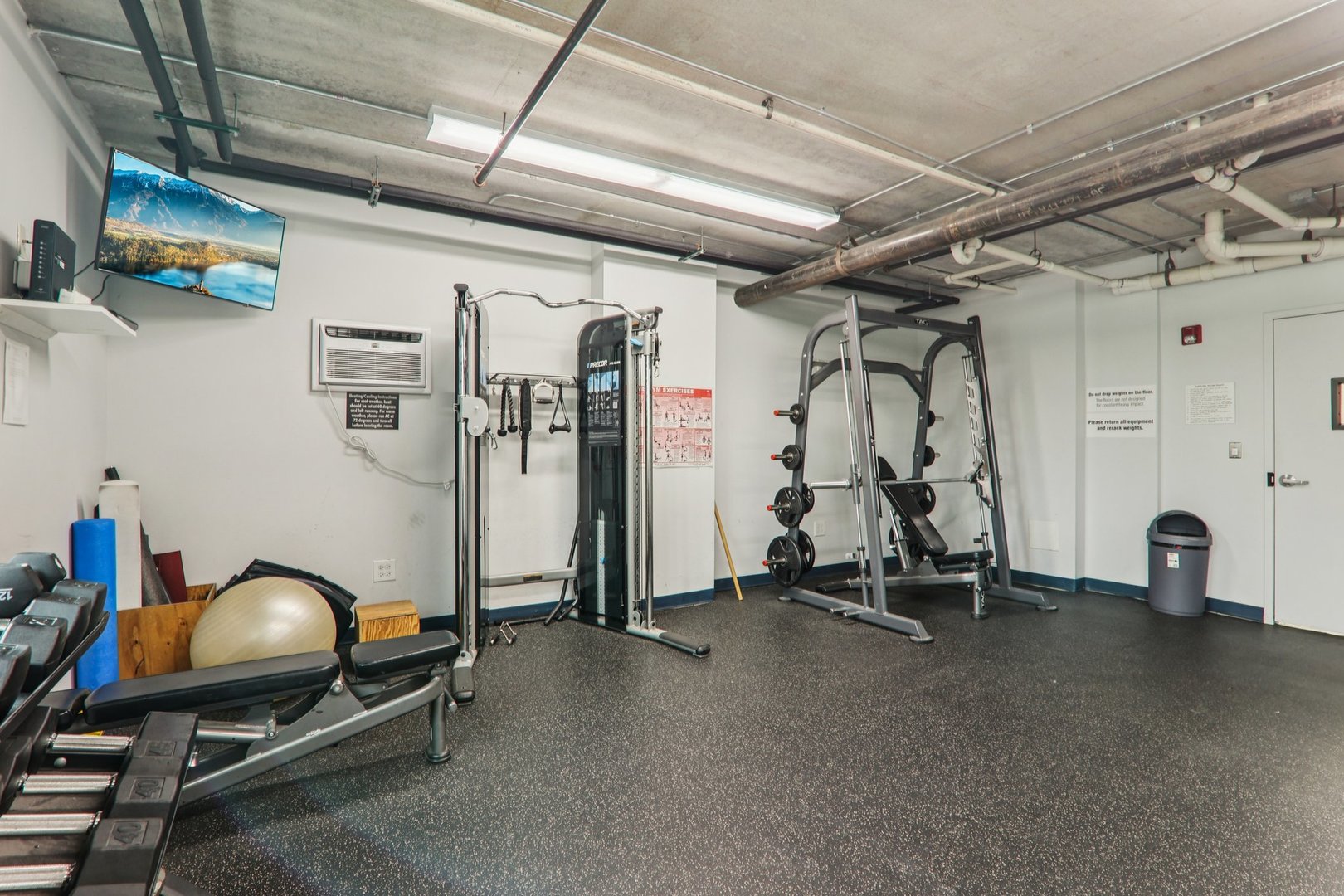 900 Chicago Avenue Unit: 416