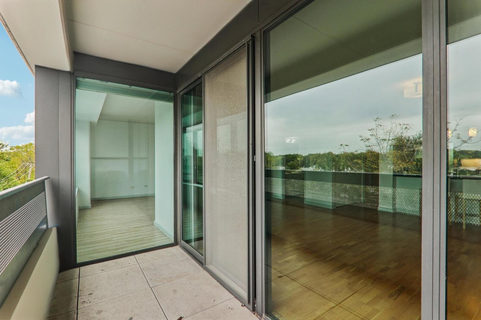 900 Chicago Avenue Unit: 416