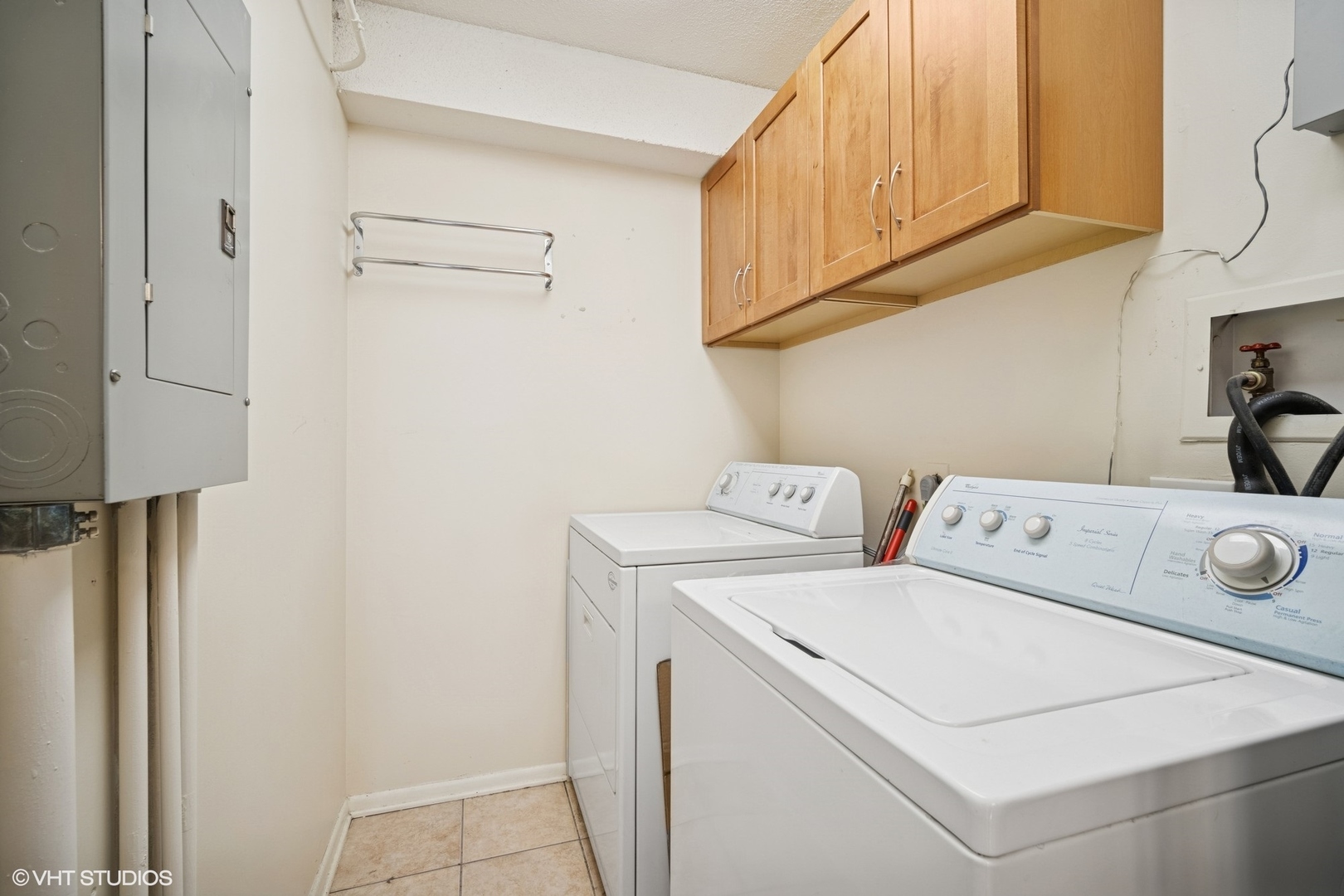 1738 Chicago Avenue Unit: 502