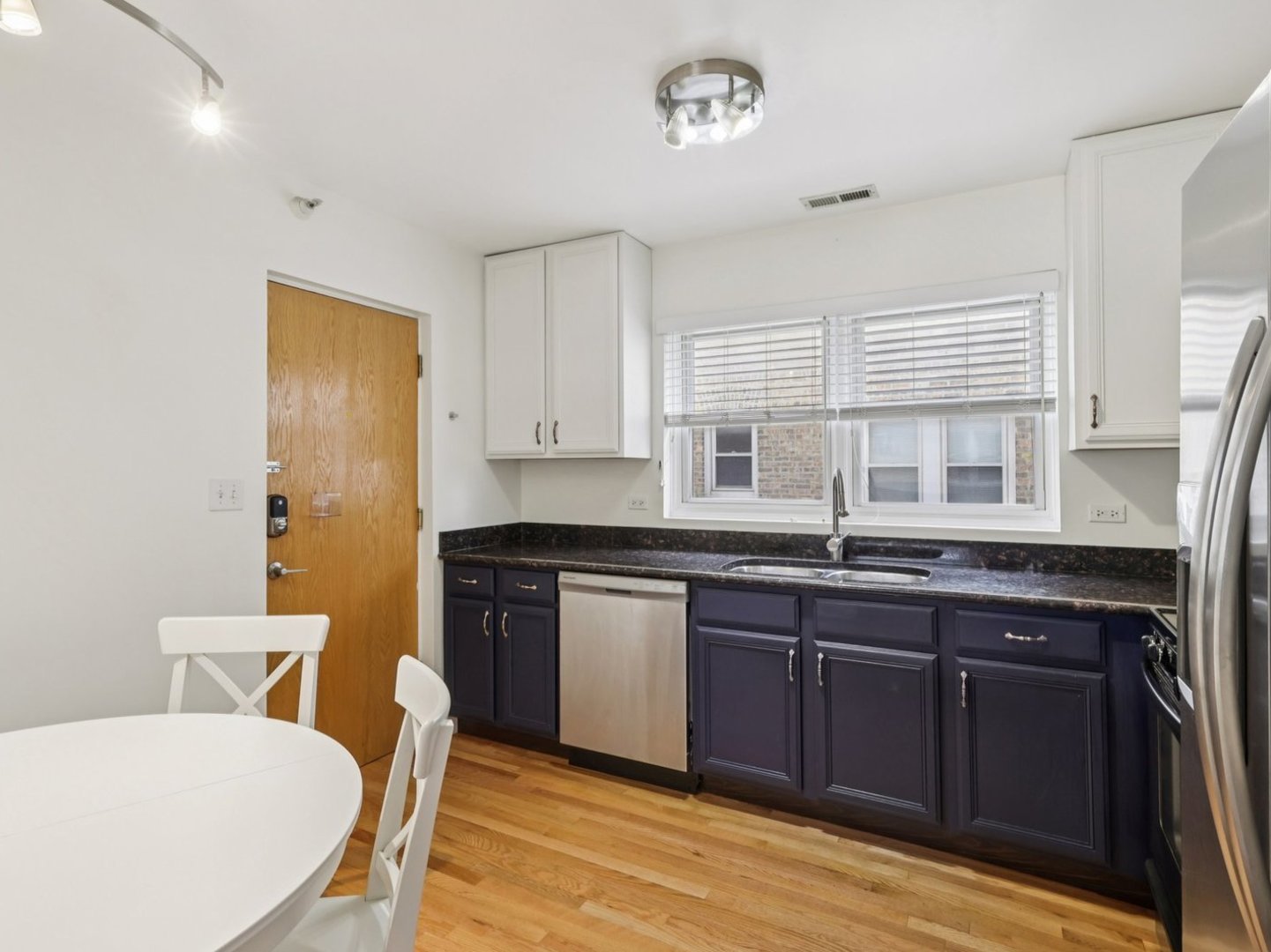 8033 Kenton Avenue Unit: 2E