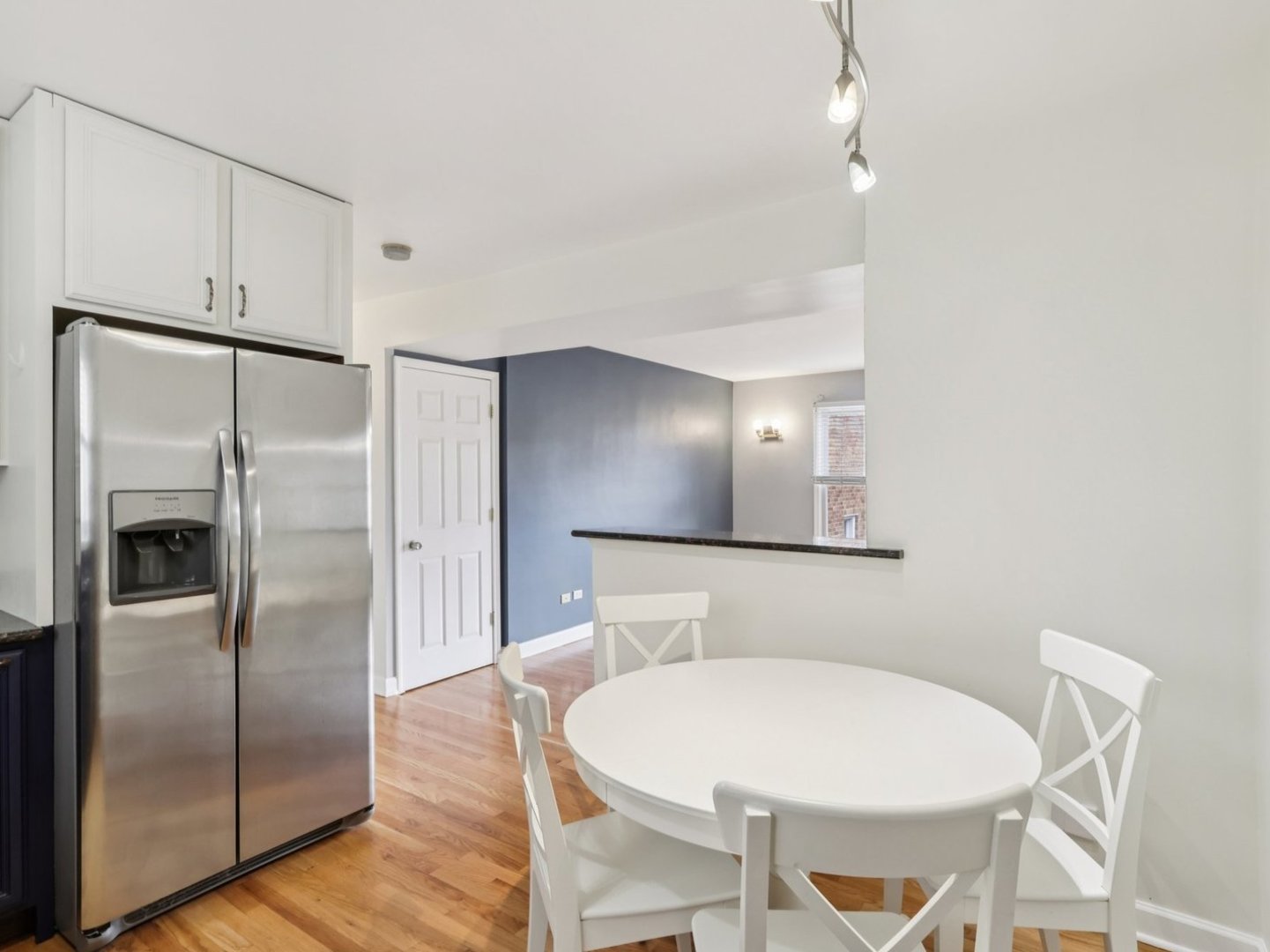 8033 Kenton Avenue Unit: 2E