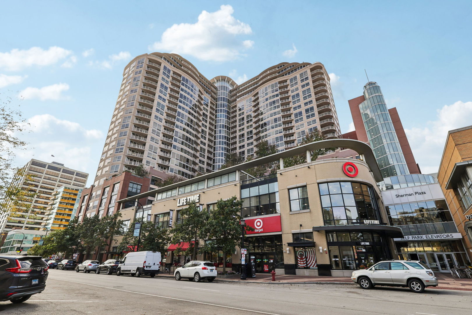 807 Davis Street Unit: 403