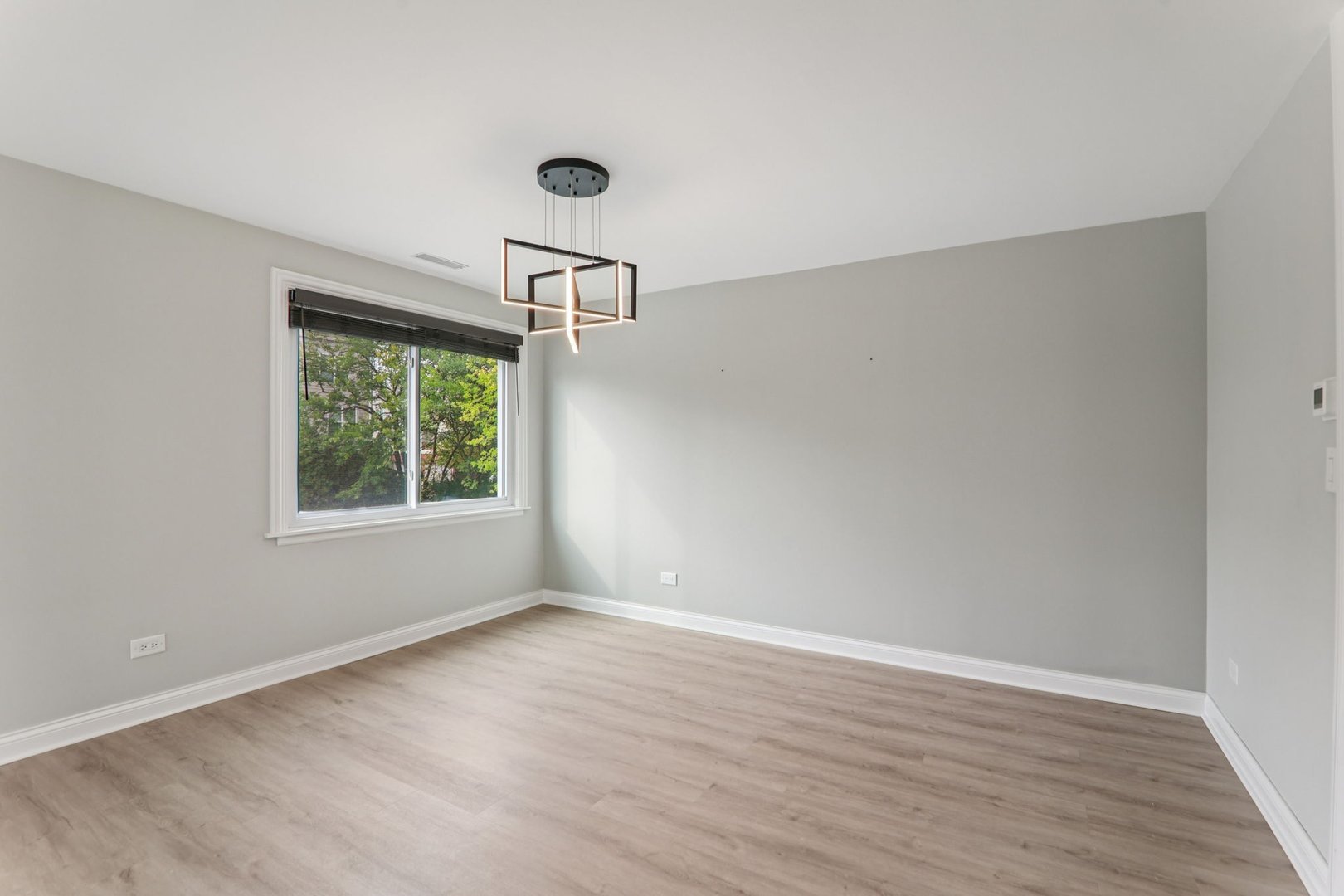 8650 Ferris Avenue Unit: 203
