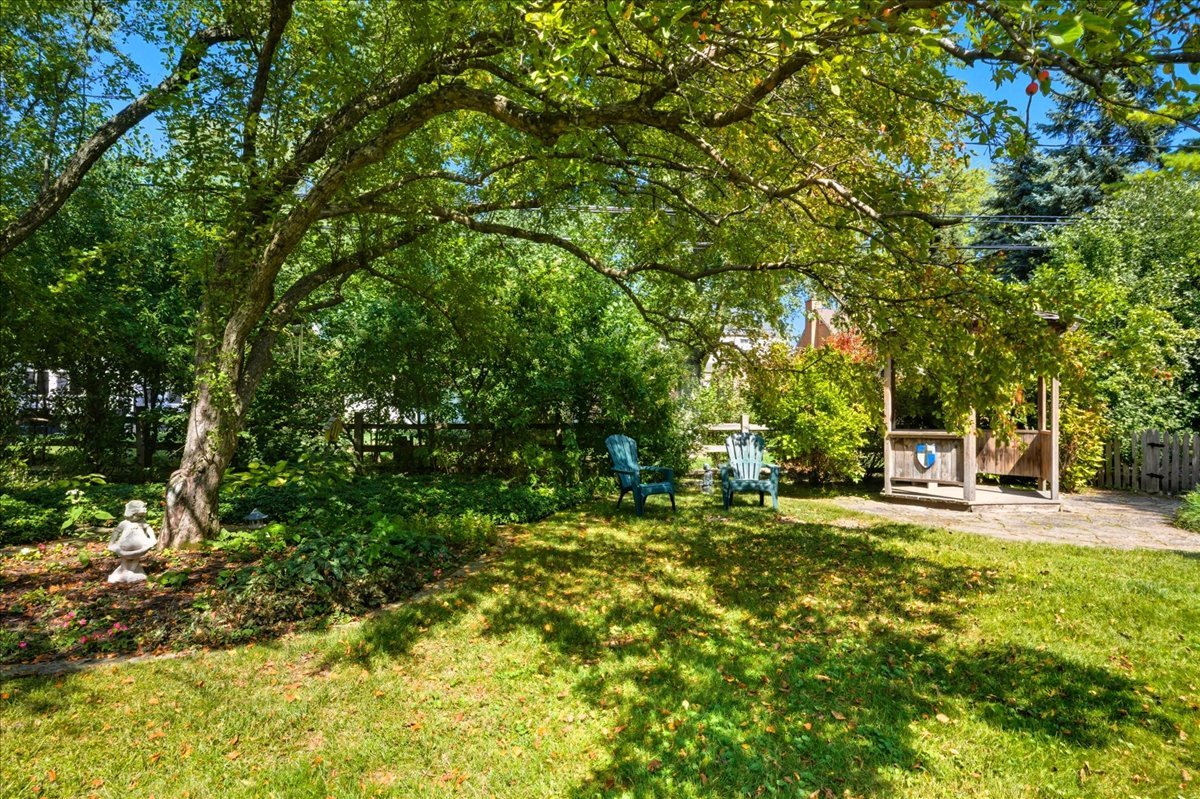 4326 Bobolink Terrace