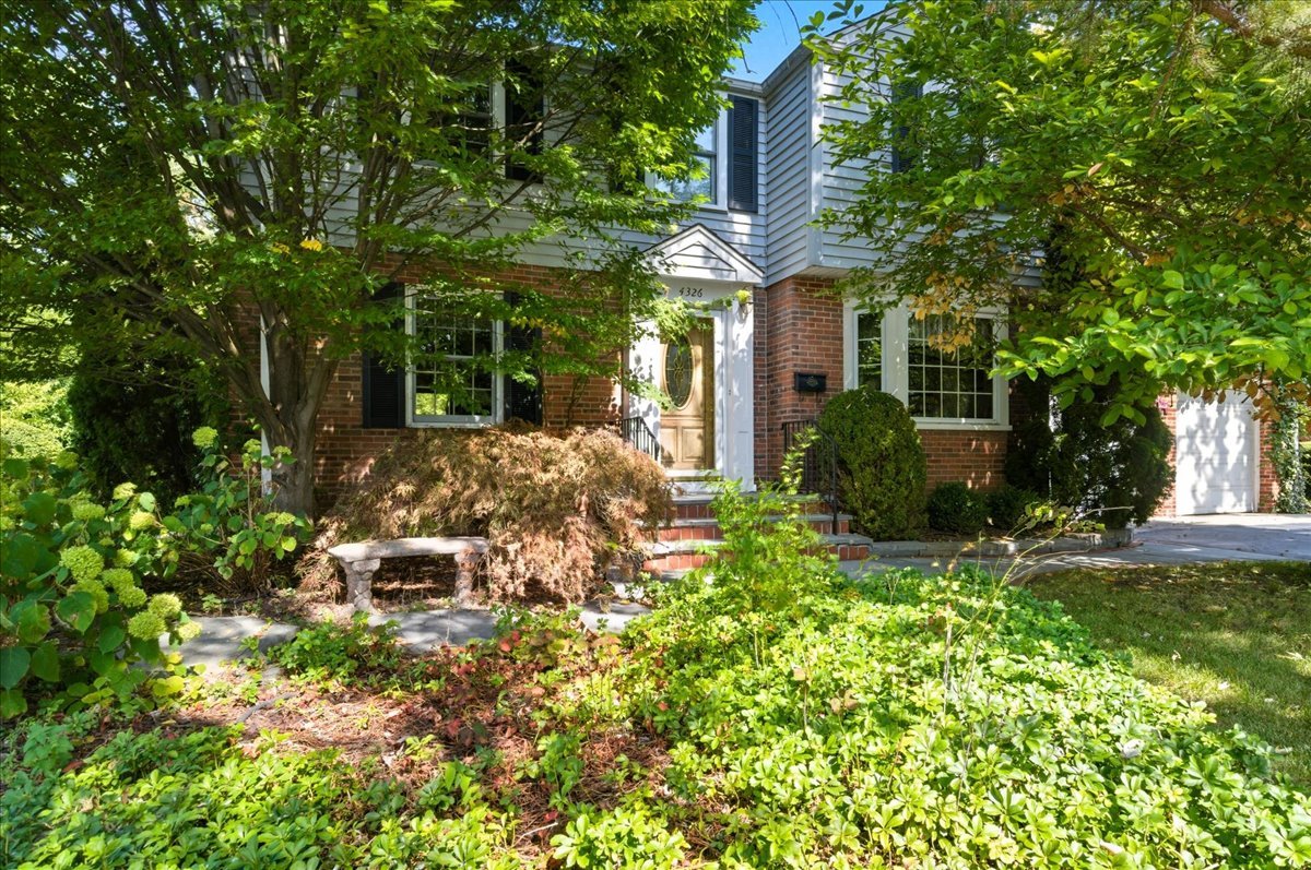 4326 Bobolink Terrace