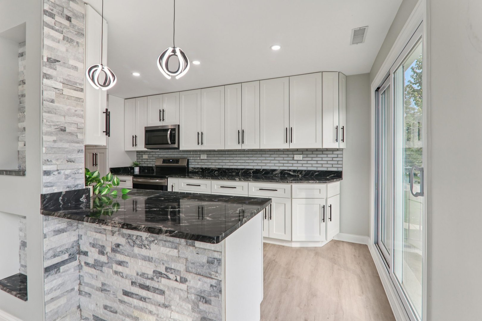 8650 Ferris Avenue Unit: 203