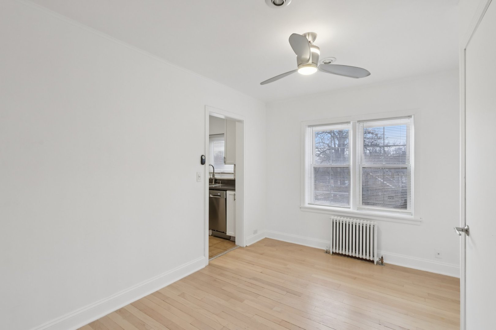 2602 Bennett Avenue Unit: 3W