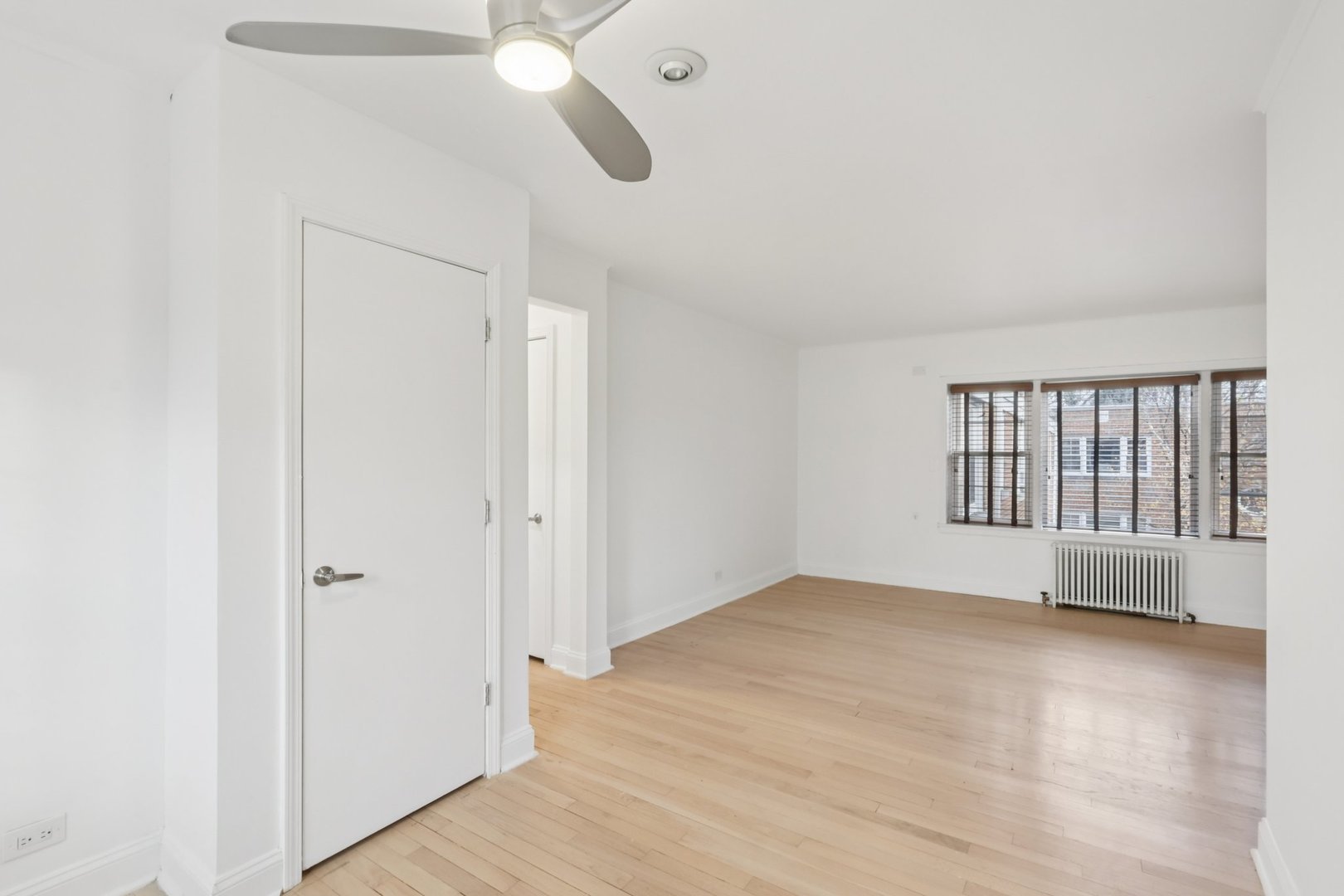 2602 Bennett Avenue Unit: 3W