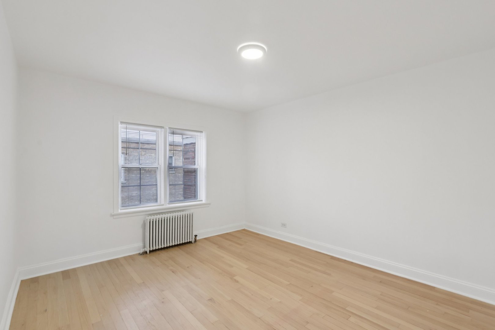 2602 Bennett Avenue Unit: 3W