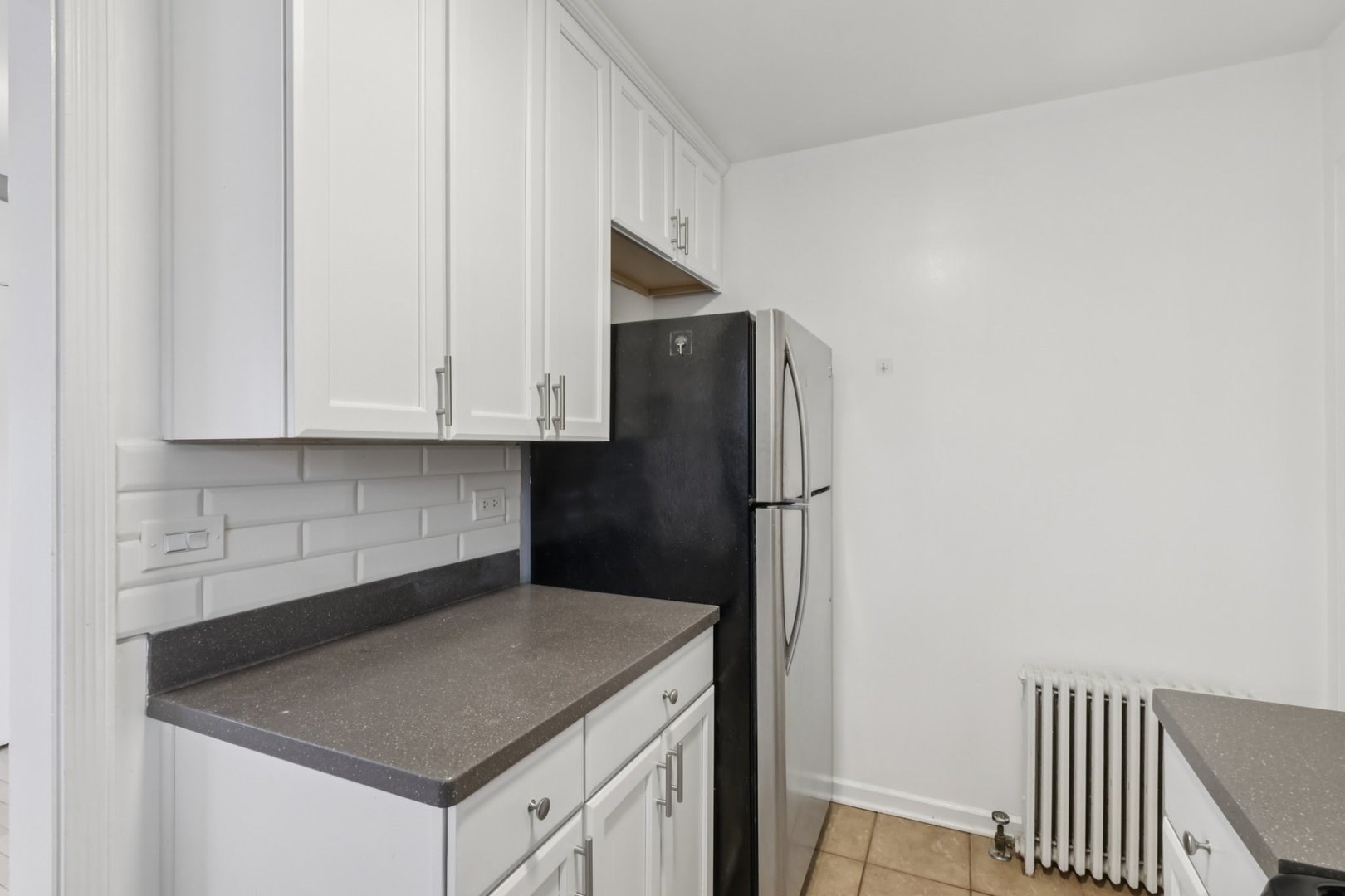 2602 Bennett Avenue Unit: 3W