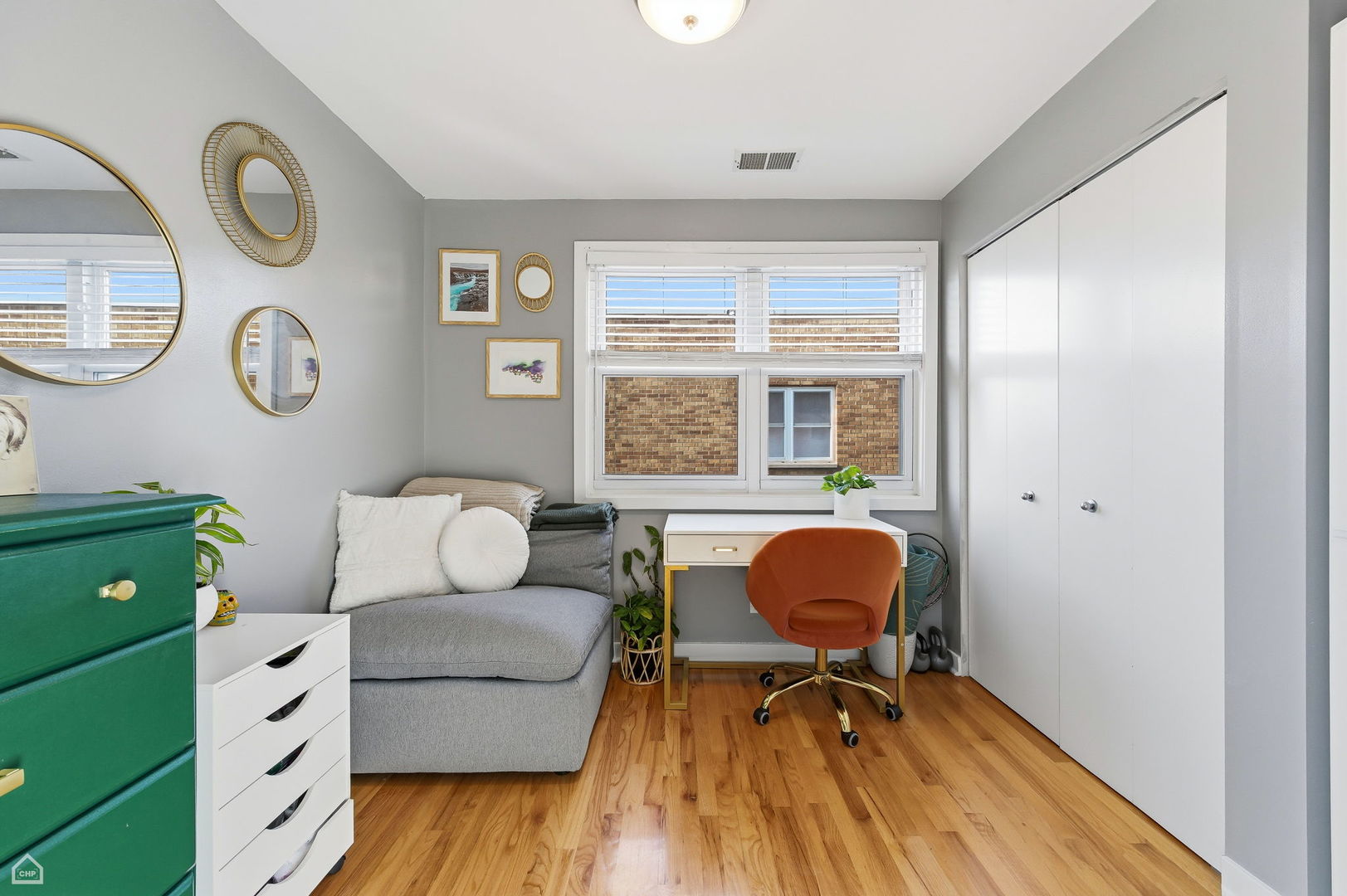 2501 W Bryn Mawr Avenue Unit: 506