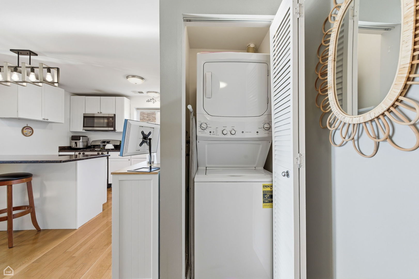 2501 W Bryn Mawr Avenue Unit: 506