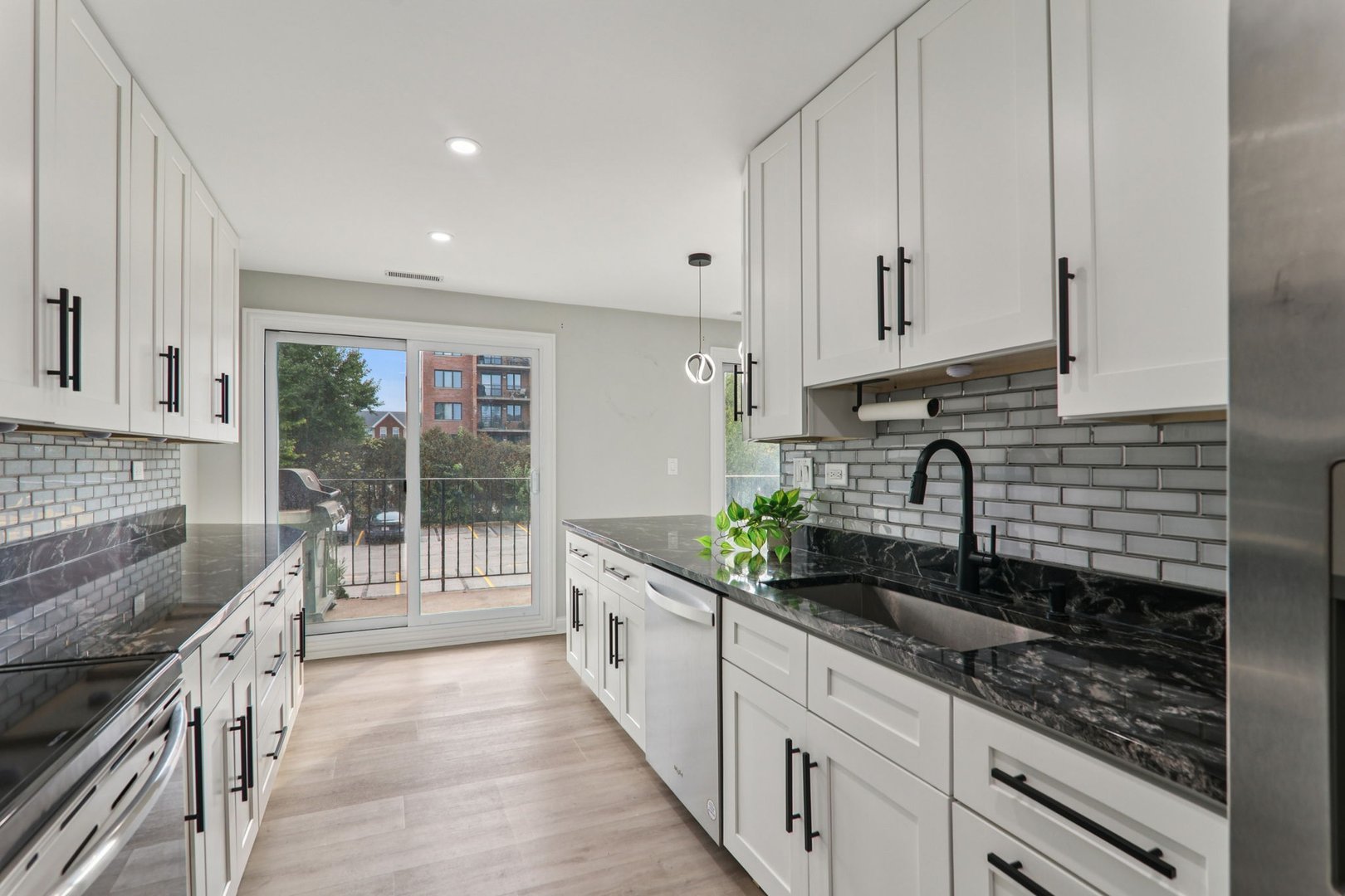 8650 Ferris Avenue Unit: 203