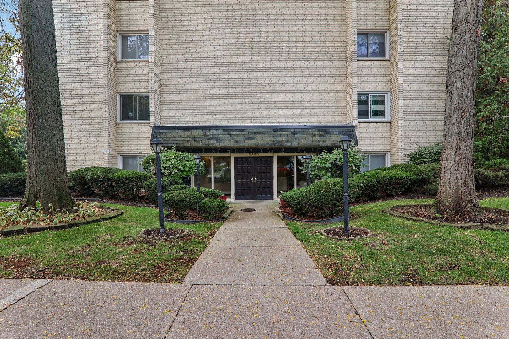 8650 Ferris Avenue Unit: 203