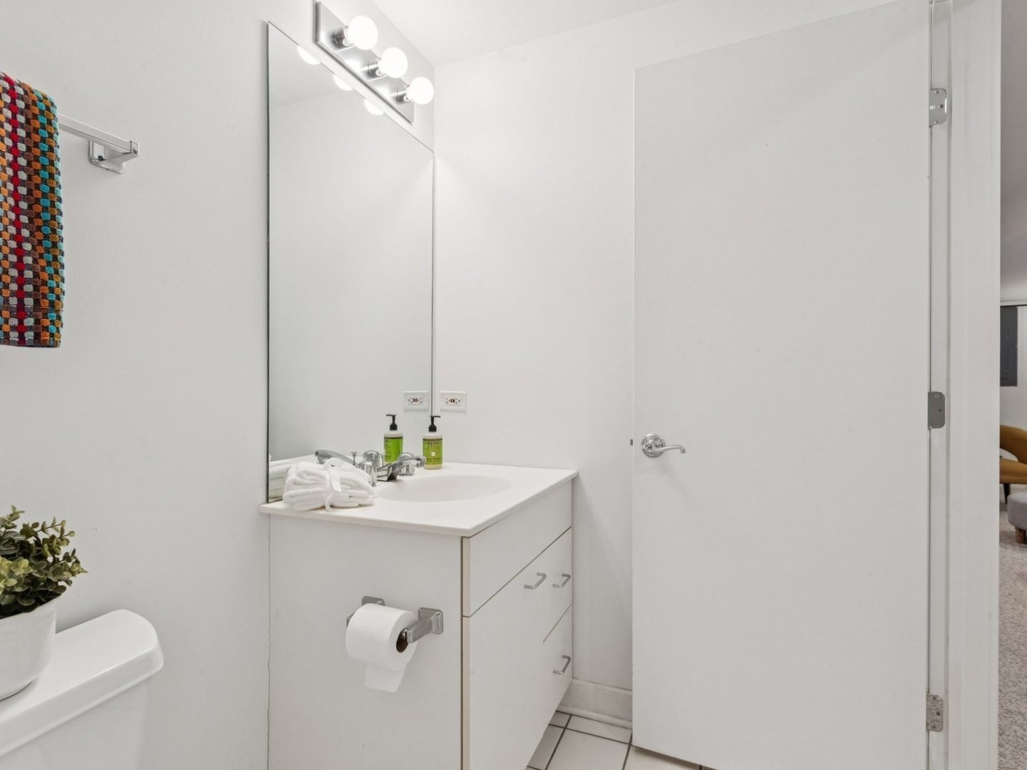 1515 Monroe Street Unit: A