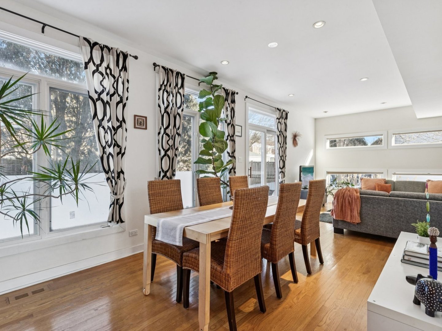 1515 Monroe Street Unit: A