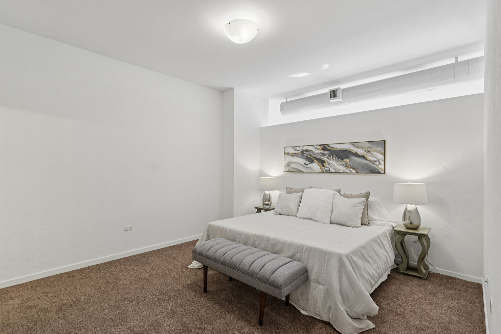 807 Davis Street Unit: 403