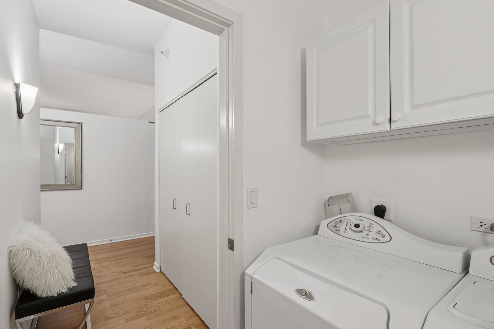 807 Davis Street Unit: 403