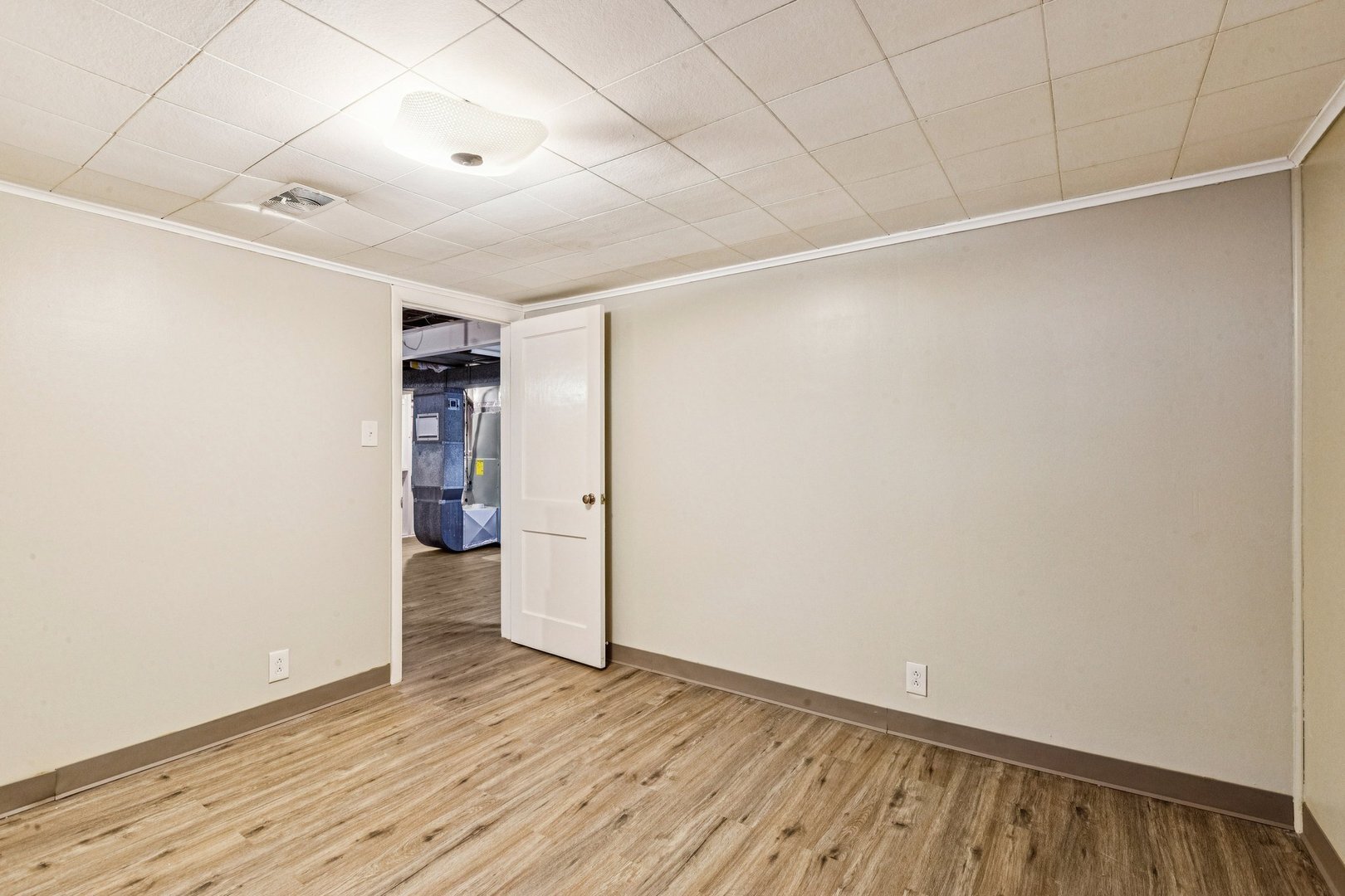 1811 South Boulevard