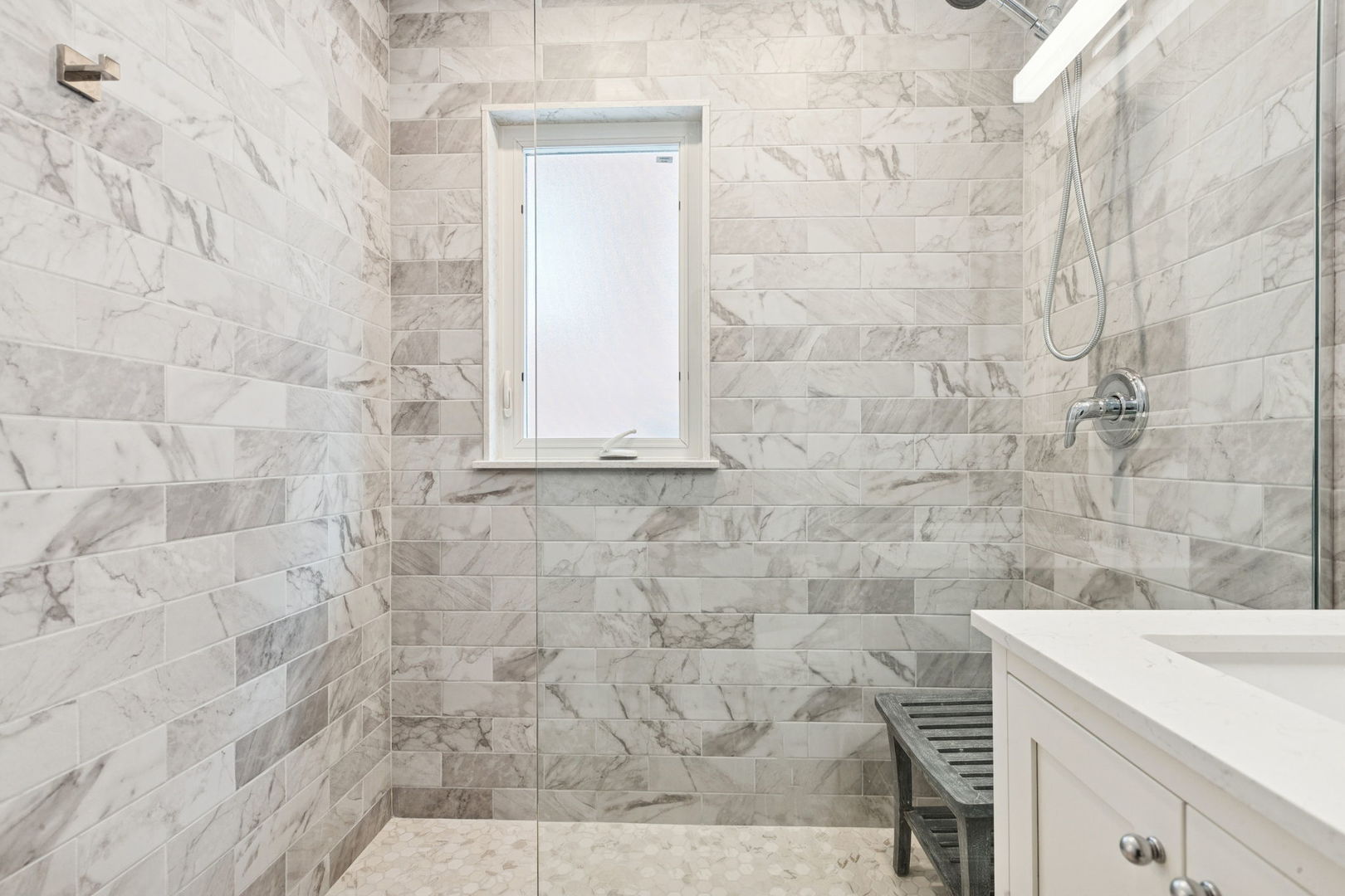 2607 Mc Daniel Avenue